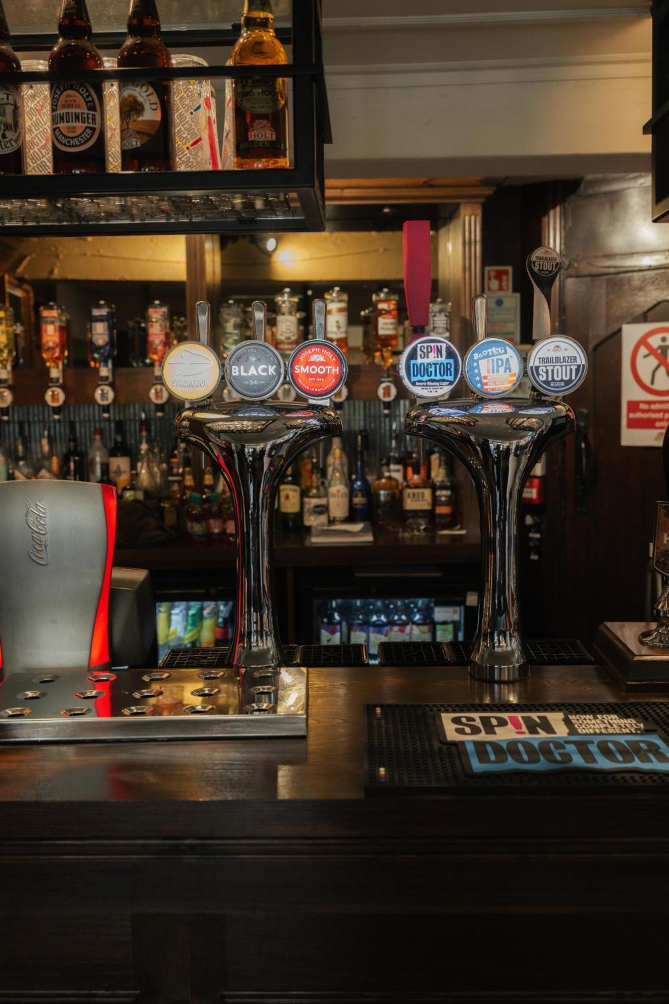Black Dog Inn Болтон Экстерьер фото